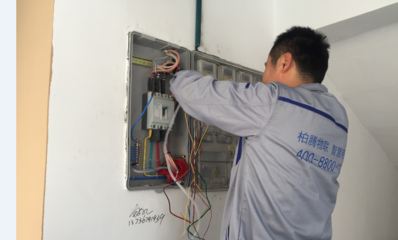 瑶溪街道 智慧用电守护“夕阳红”，率先完成老人周转房电气安全升级